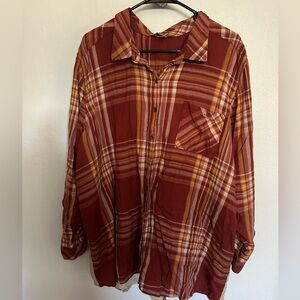 Women’s Plaid Flannel w/ back design Size 2x